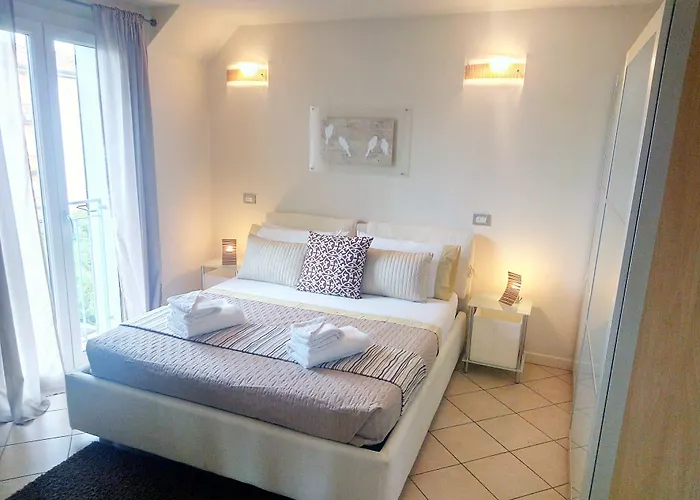 Casa Bonotto Desenzano Hotel *